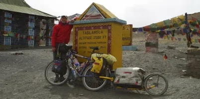 Am Taglang La in Ladakh