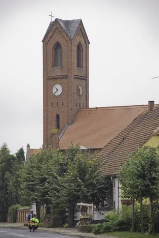 Und weiter durch schöne...