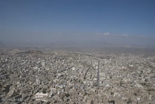 Blick auf Taizz von der Festung Kairo