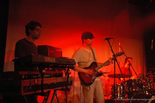 Mono & Nikitaman