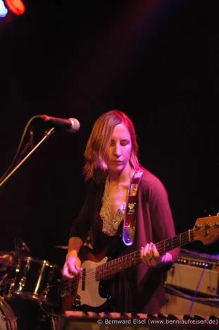 Shout Out Louds