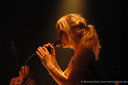 Shout Out Louds