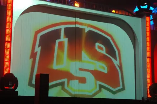 US5