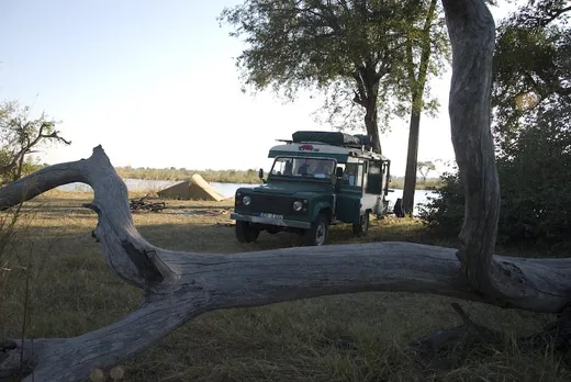 In Namibia treffe ich zwei Deutsche die mich mit in einen Park nehmen